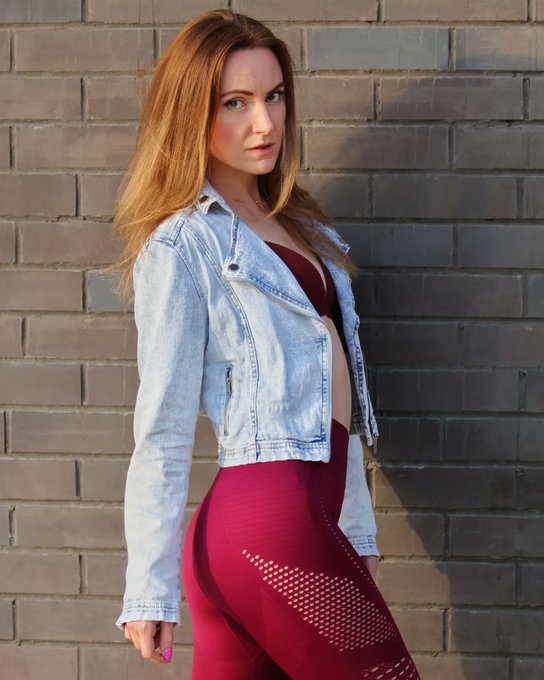 I can be different😈😁 If you wamt to know me more join to my telegram channel:  https://t.co/aB8dXvuNiJ  #telegram<a href="/tag/telegram"class="tags"><span>#telegram</span></a><a href="/tag/sexycontent"class="tags"><span>#sexycontent</span></a><a href="/tag/telegramgirls"class="tags"><span>#telegramgirls</span></a>