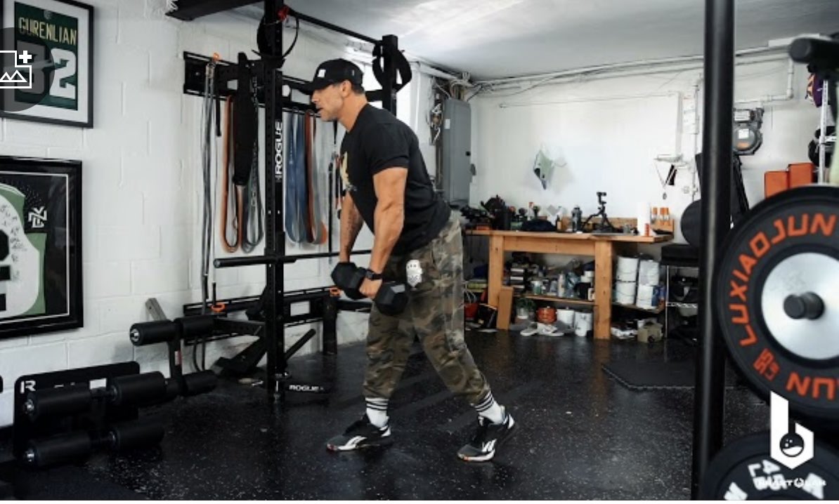 TheOBeastLab's tweet image. Split Stance RDL.  Full video here:  youtu.be/hPI65JtPMto