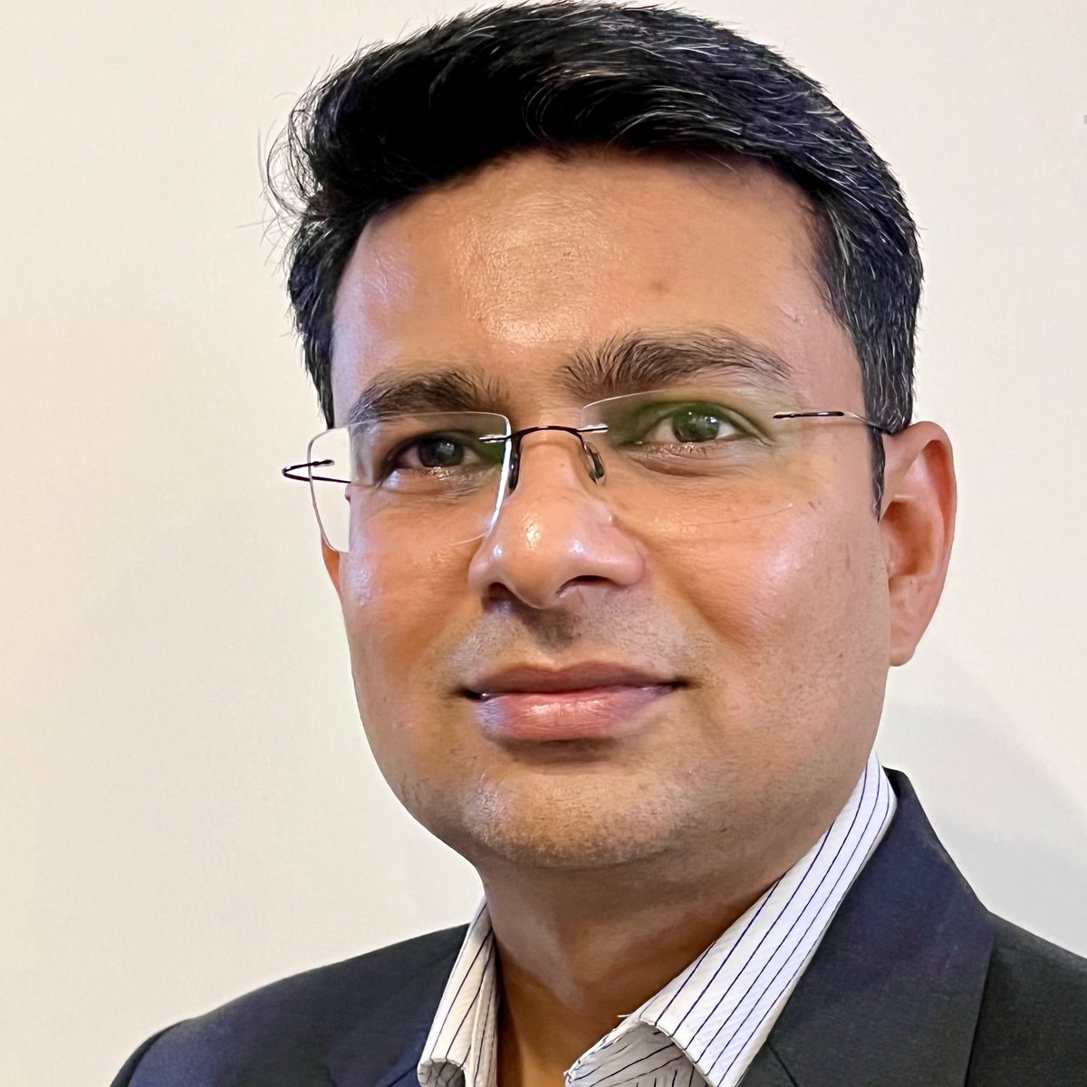 PRmomentIndia's tweet photo. Amit Gupta, the founder of The Reppro says, “Fluency in English makes Indian professionals attractive in global markets.”
https://t.co/4fbP7wVel5
#AmitGupta #TheReppro #PRmomentIndia #PRNews @PaarulC https://t.co/CgvbcPiSy8