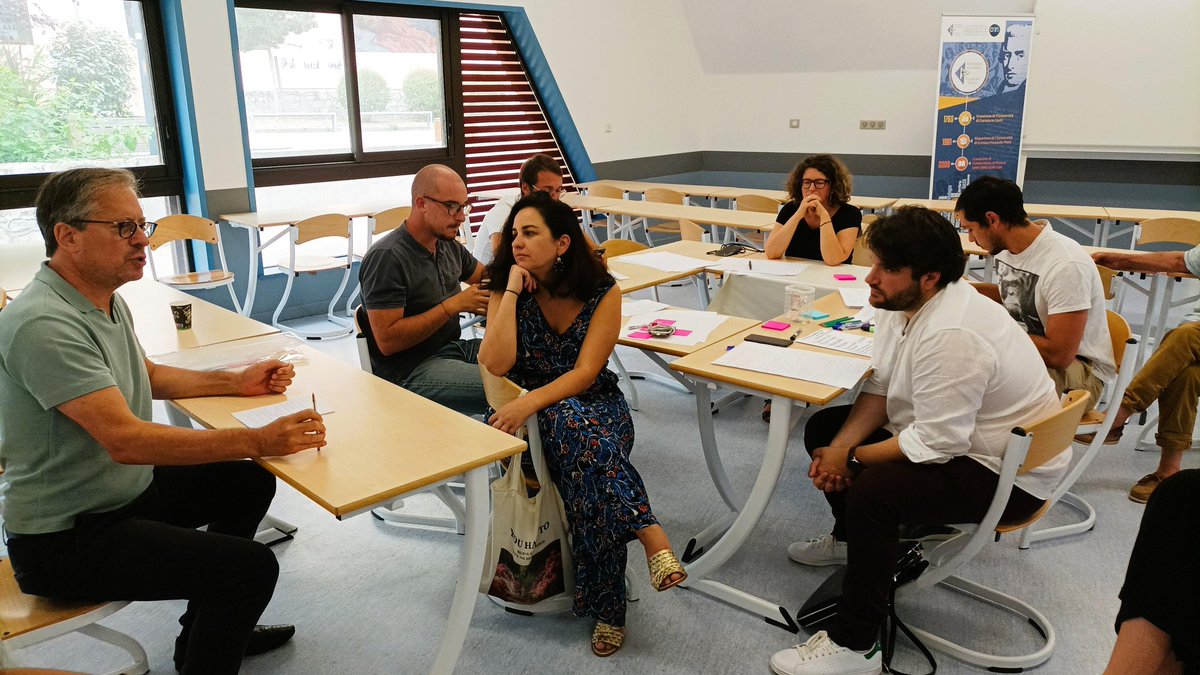 Préfiguration de la Chaire UNESCO devenirs en Méditerranée avec un premier Futures Literacy Lab. 
Un ringraziu à tutte è à tutti per sti dui ghjorni di scambii, di sperienze è di spartera in giru à i futuri di a cultura in Corsica. 
#Fll #FuturesLiteracy