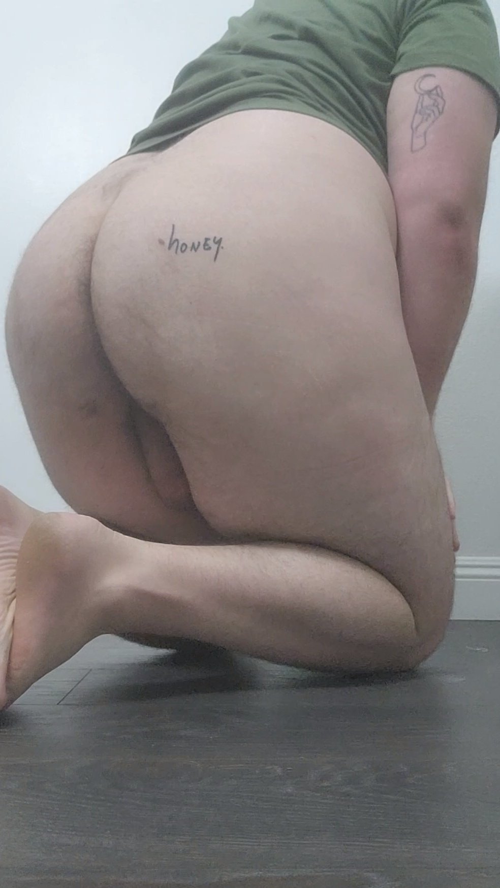 Rt if you like chubby ass #chub #bear #fatass #thiccboi https://t.co/HJpyrd6e2W