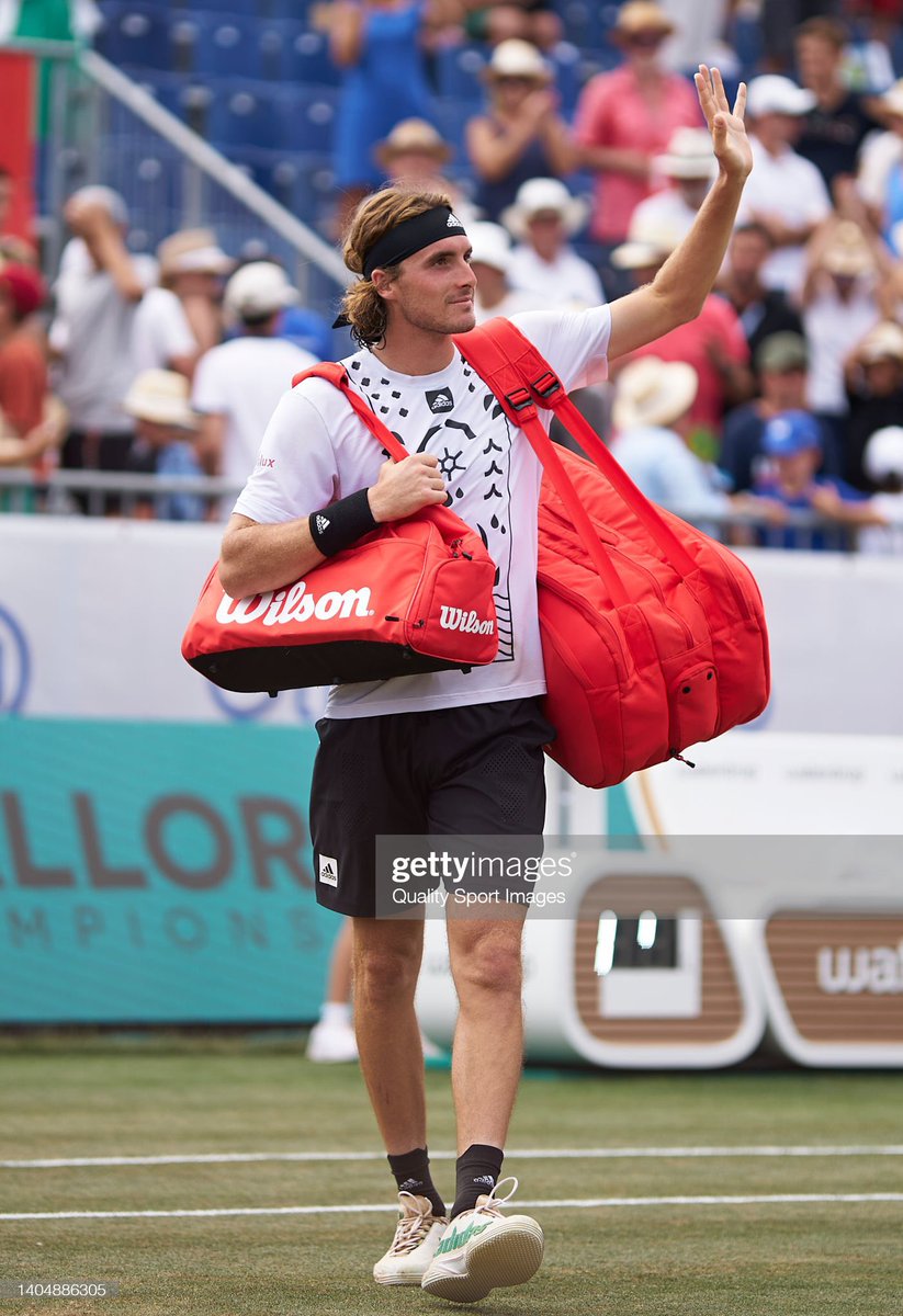 tsitsidaily's tweet photo. Stef wins the semifinal 6:4 6:4!🤩😍👌👏 FIRST final on grass!!!🤩🌱 BRAVO Stef, so proud of you!!!🤩♥️ Amazing focused perfomance today!🥇👌👏 Congratulations!👏👏👏
📷 Manuel Queimadelos https://t.co/BJQnthYNmj