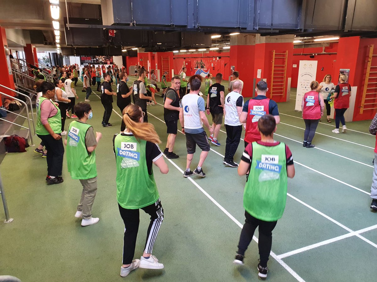 Corentine Vaillot (@corentinevaill2) on Twitter photo 4ème édition #DuStadeVerslEmploi à <a href="/ArenaLievin/">Arena Stade Couvert-Liévin</a> !
Quand #sport et #Recrutement font la paire !
avec <a href="/LigueHDFA/">Ligue Hauts-de-France Athlétisme</a> <a href="/Synergie/">Synergie</a> et @poleemploi_HDF 4ème édition #DuStadeVerslEmploi à <a href="/ArenaLievin/">Arena Stade Couvert-Liévin</a> !
Quand #sport et #Recrutement font la paire !
avec <a href="/LigueHDFA/">Ligue Hauts-de-France Athlétisme</a> <a href="/Synergie/">Synergie</a> et @poleemploi_HDF