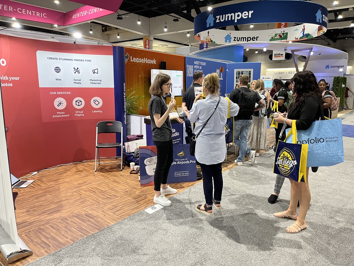 odastudioapp's tweet photo. Day #2 of Apartmentalize San Diego is on track! Come visit Oda team at booth #2135 to discover scheduled demos and more!

#Apartmentalize #NAA #naaapartmentalize #apartmentalize2022 #naahq #sandiego #proptech #odastudio #propertyphotography #naa2022 #virtualstaging https://t.co/ZtN2gvYJkE