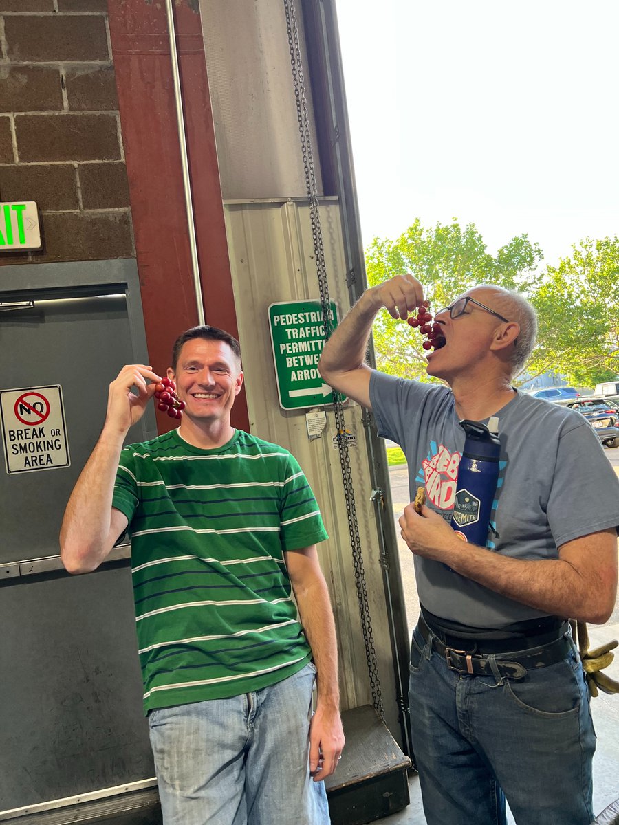 We love to recognize our employees! We are celebrating 1 week without injury. #upssafety #upsers #ups #safetymethods <a href="/CarolBTome/">Carol Tomé</a> <a href="/cindyholcomb/">Cindy Holcomb</a> @Rubenrodriguez @UtahUtesGWalton @upsutah