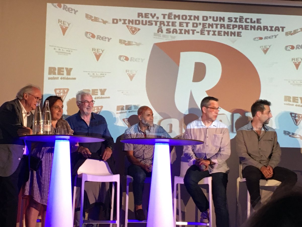 Nous avons célébré hier le centenaire de l’entreprise Rey, avec plusieurs centaines d’invités ravis et reconnaissants. Cette société est parfaitement incarnée par notre ami Jean-Jacques Rey qui a succédé à son grand-père et père et qui passe la main à son gendre, Steeve Sabaut.