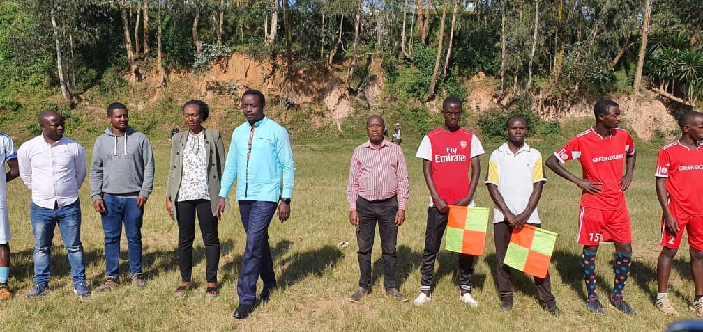 rushaki_sector's tweet photo. Muri Ubu bukangurambaga twifatanyije na Mayor @NzabonimpaEmmy arikumwe na V/M FED @parfaiteuwera batanze ubutumwa bwo kurwanya ruswa n'akarengane. https://t.co/GPI3bOM2AH