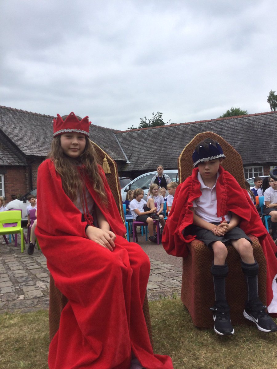 WhitegateElm tweet media