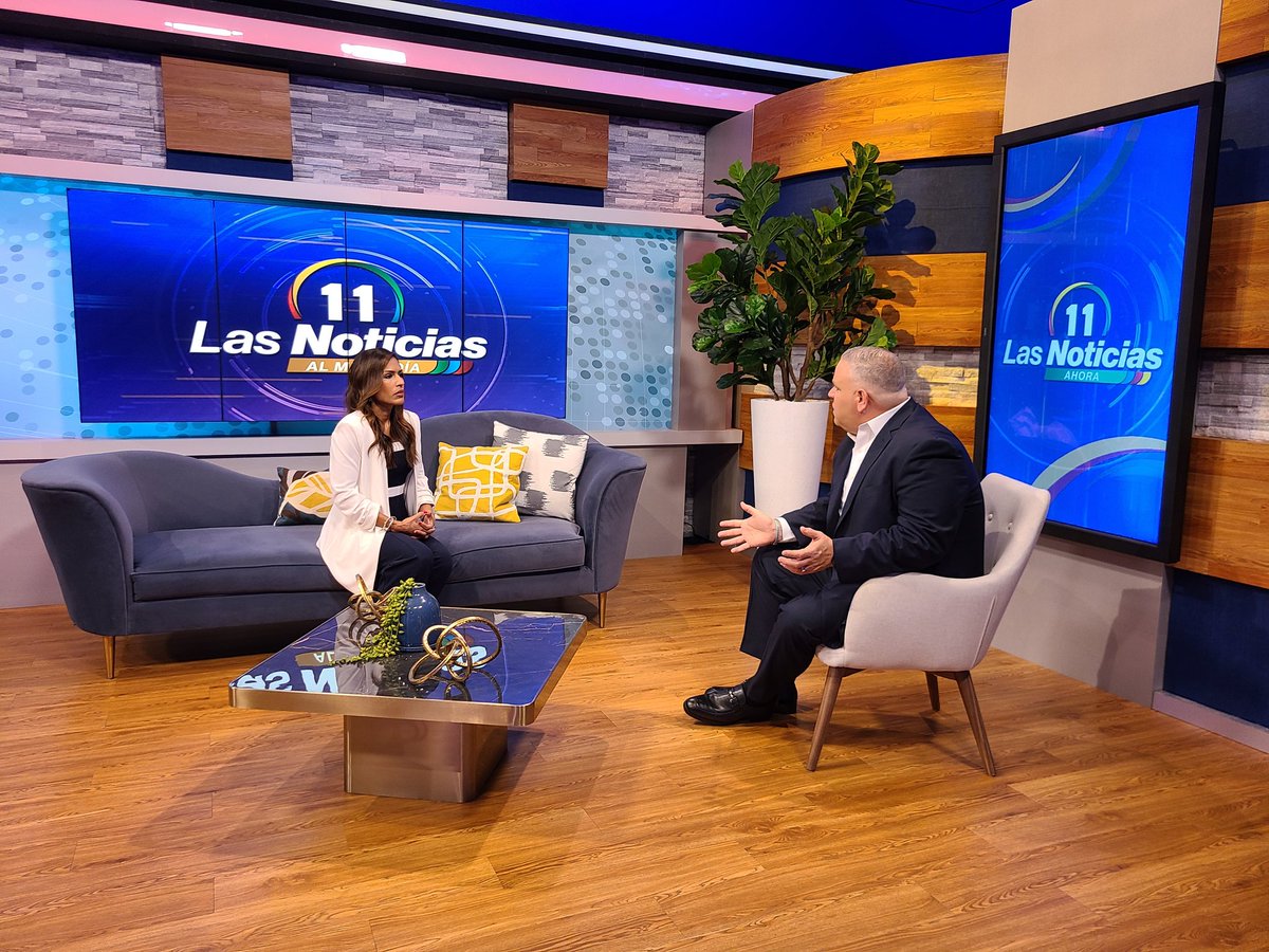 [AHORA] converso con <a href="/aergary/">Gary Rodriguez</a> por <a href="/tele11PR/">TeleOnce Puerto Rico</a>. ¡Sintoniza!