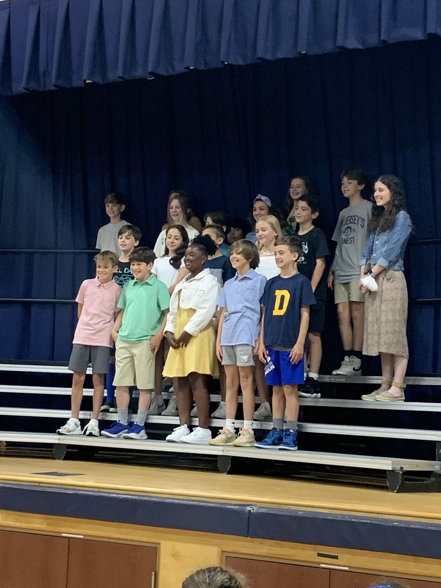 MsAzouri's tweet photo. And just like that the 21-22 school year is complete! So thankful for my wonderful classes who taught me more than they realize! ♥️ I will miss them next year! Have a wonderful summer! ☀️ https://t.co/Bgvyw0c0B4