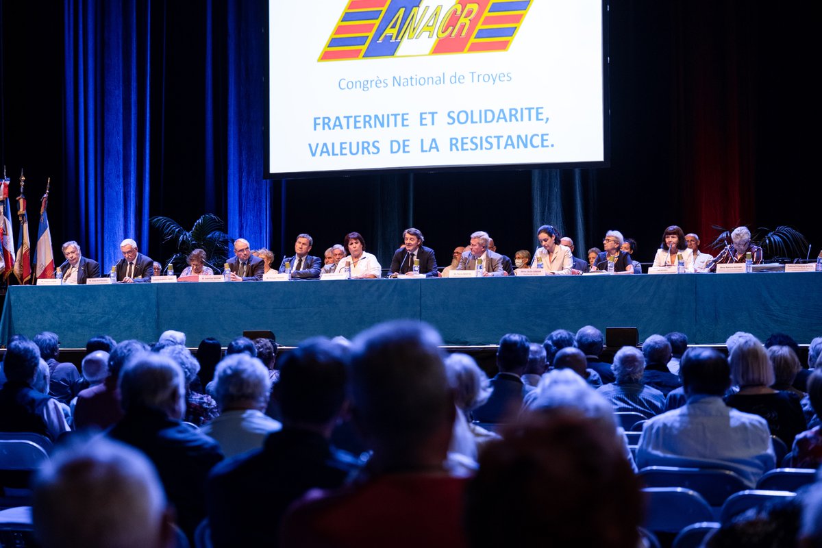 VilledeTroyes's tweet photo. CONGRÈS NATIONAL DE L'ANACR À TROYES
@francoisbaroin a accueilli à Troyes les participants du Congrès annuel de l'Association Nationale des Anciens Combattants (ANACR) présidée par Pierre Martin. 1/2 #ANACR #congrès #troyes #aube #resistance #ancienscombattants https://t.co/1GRhKKnMAG