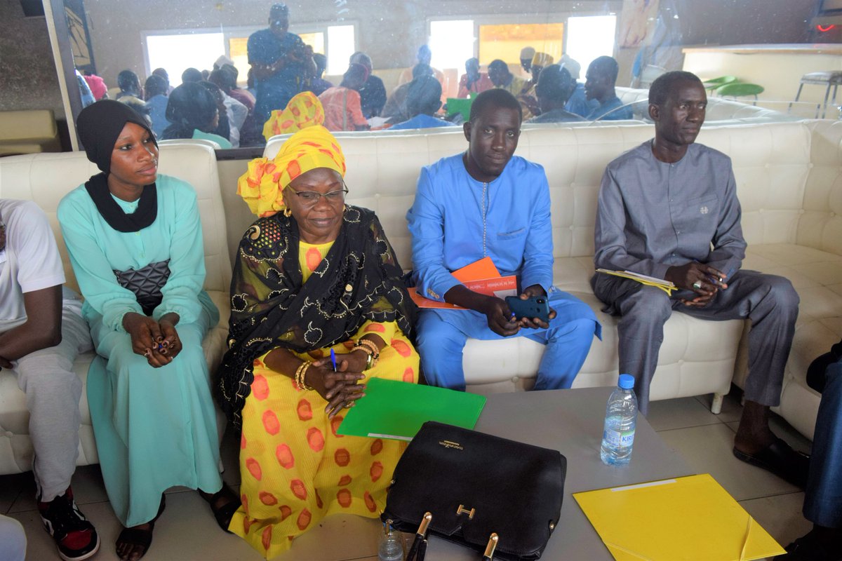 cmdakar1's tweet photo. Réunion des membres de L’Assemblée Générale de la Chambre de Métiers Dakar convoqués Jeudi 23 juin 2022 à 10H
#senegal #dakar #artisanat https://t.co/7yyBAQcdMb