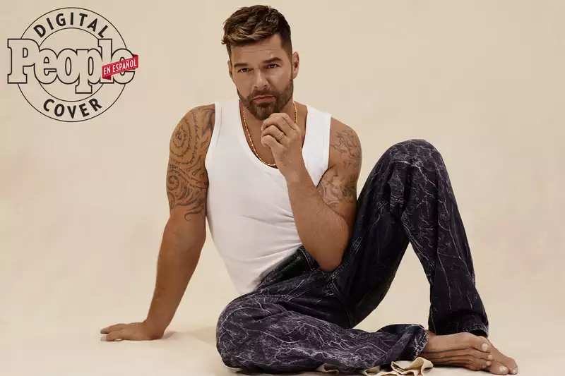marcelapgodoy's tweet photo. Ricky Martin es la primera portada digital de la revista @peopleenespanol con "Los 50 mas bellos"
#SeCalman https://t.co/wLn6KeycbC