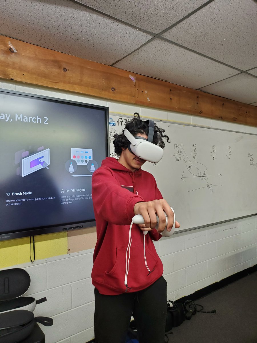 Almost 80% of teachers have access to virtual reality devices, but only 6.87% use them regularly in the educational process, LET'S CHANGE THIS!
#Equity #ImmersiveTech #DigitalDivide #VR #EdTech