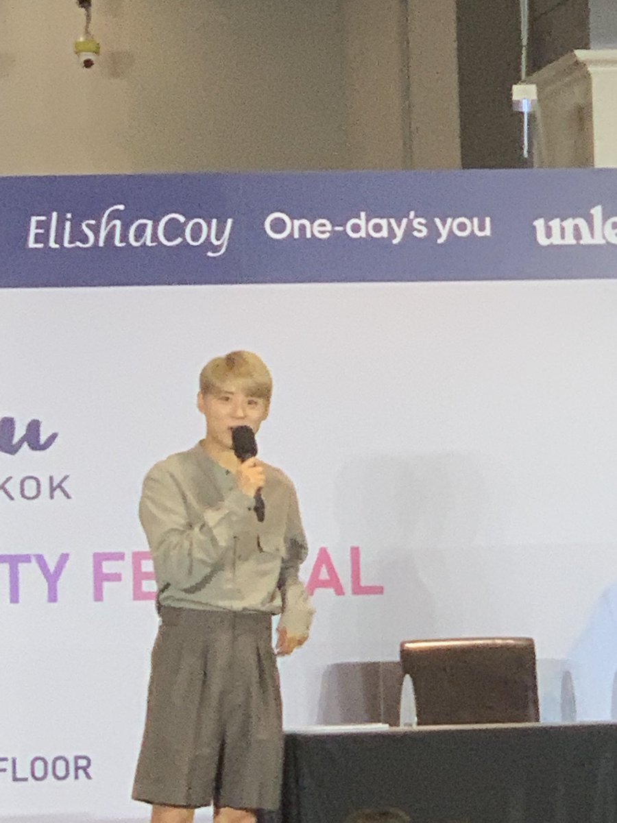 delljunsu's tweet photo. ต้าววววววว 😍😍😍
#KBeautyFestival2022xKimjunsu
#DIMENSION_BKK https://t.co/nF31RIOGYt