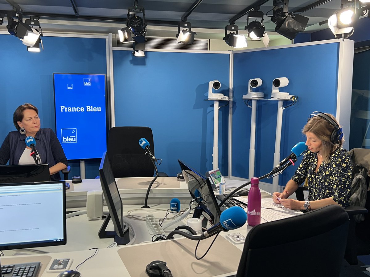 VBedague's tweet image. 🙏 @WendyBouchard @francebleu #MaFrance pour cette ITW croisée avec @LaCravateSolidR et notre collaboratrice engagée dans la @FondationNexity ! Quand une entreprise comme @nexity s’engage, elle peut vraiment faire la différence !