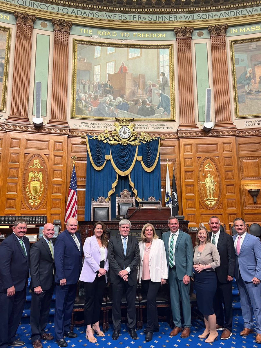 Daniel Mulhall tweet media