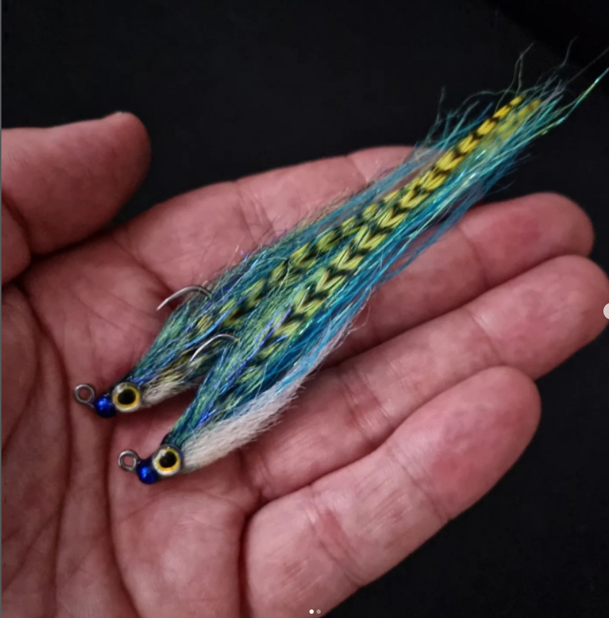 Saltwater on the Fly on X: Great looking bait fish pattern @sanderzuidinga  Today I tied a couple of shrimp patterns. : #bigstreamers #ahrexhooks  #ahrexSA254 #bigstreamersnayat #nayat #snowrunner #bassflies  #saltwaterflies #striperflies