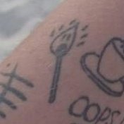 ltthrowbacks's tweet photo. 9 years ago (June 24, 2013) - Louis got 4 new tattoos...a bomb 💣, a lit match🔥, a spider web 🕸 and the infinity rope🪢 https://t.co/I96kftfc0G