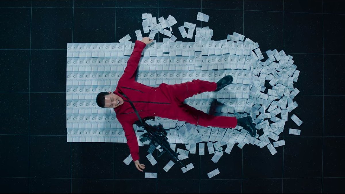 iconickdramas's tweet photo. Watched the first episode of Money Heist Korea and it was amazing! 💯 #MoneyHeistKorea https://t.co/sk6P5eqaqo