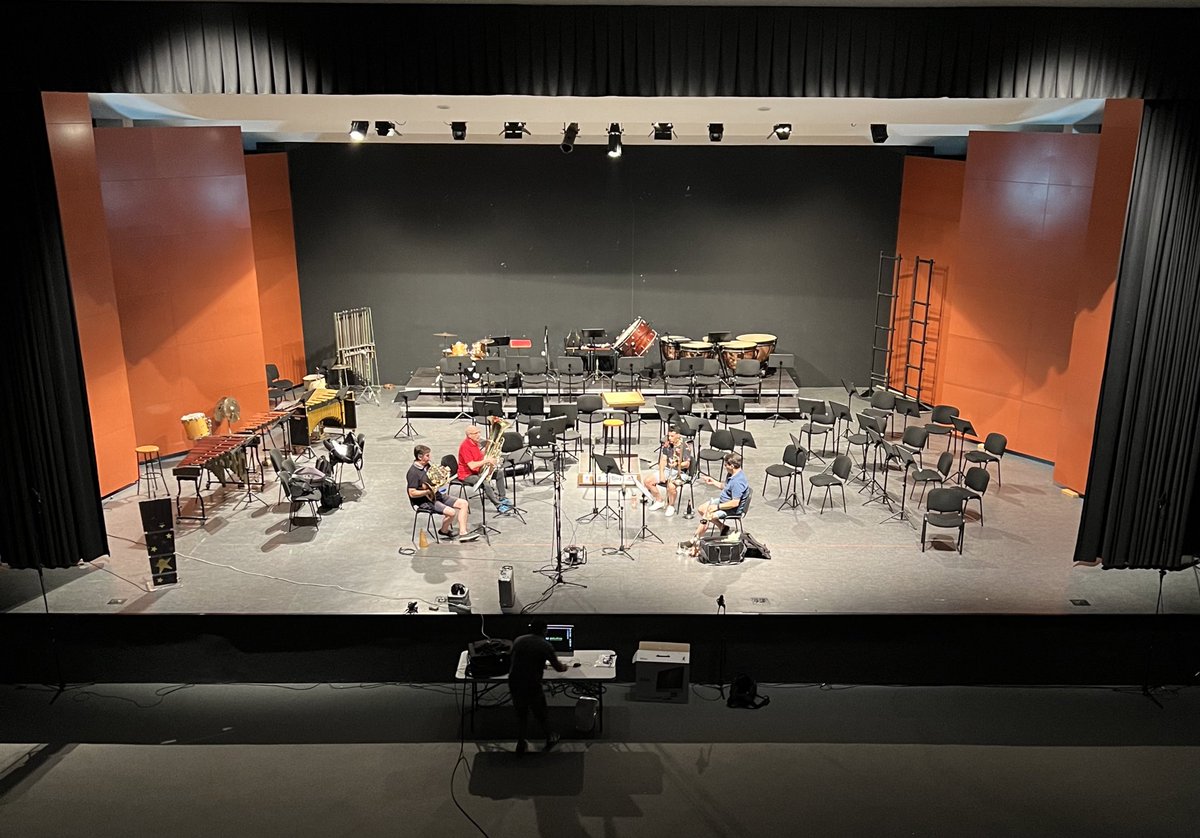 Mañana de grabación con Art of Brass Valencia para su Cd conmemorativo por su 20 aniversario #afuegolento #brass #artofbrass <a href="/FundSanganxa/">Fundación Sanganxa</a> <a href="/AjuntamentLlosa/">La Llosa de Ranes</a> <a href="/smlallosaranes/">smlallosaderanes1921</a>