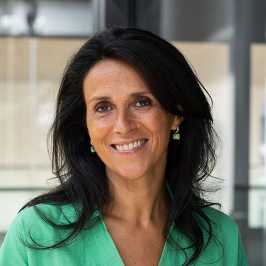 DjamDBZ's tweet photo. Mon gynéco m’a sauvé la vie, elle m’a permis de pouvoir avoir des enfants. Le lynchage en règle manipulé à l’encontre de @CZacharopoulou est honteux. #SoutienChrysoula et à tous les médecins en général qui font leurs métiers avec vocation et sérieux.  #AvecChrysoula https://t.co/BMEufC5QTH