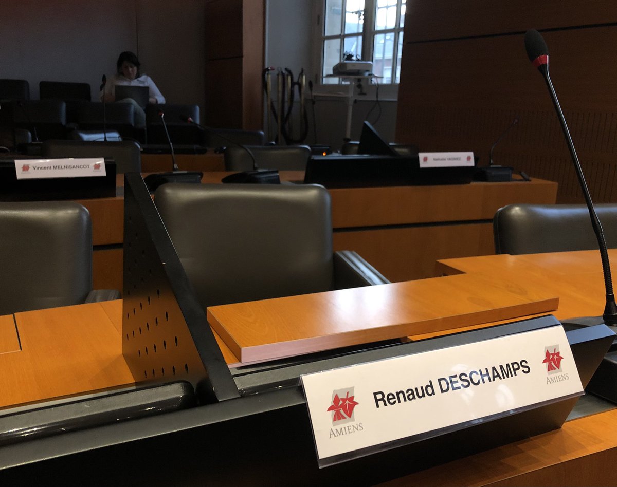 Et alors ?
Renaud Deschamps et toute son équipe, Amiens au cœur, s’éclipsent en plein conseil municipal, sans même voter les subventions sociales sur le handicap, les subventions aux comités de Quartier….. les Amiénois apprécieront.