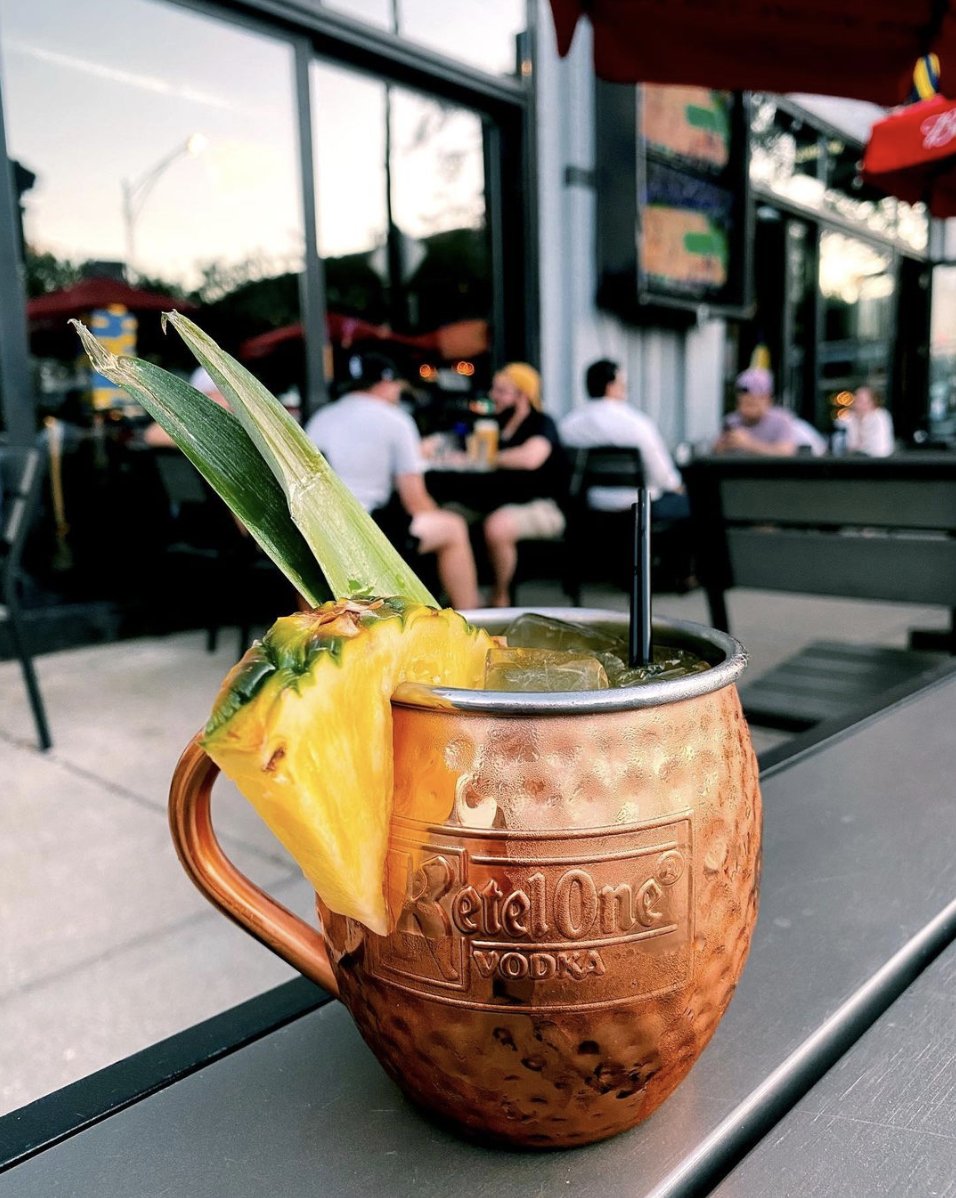 West Town Chicago tweet media