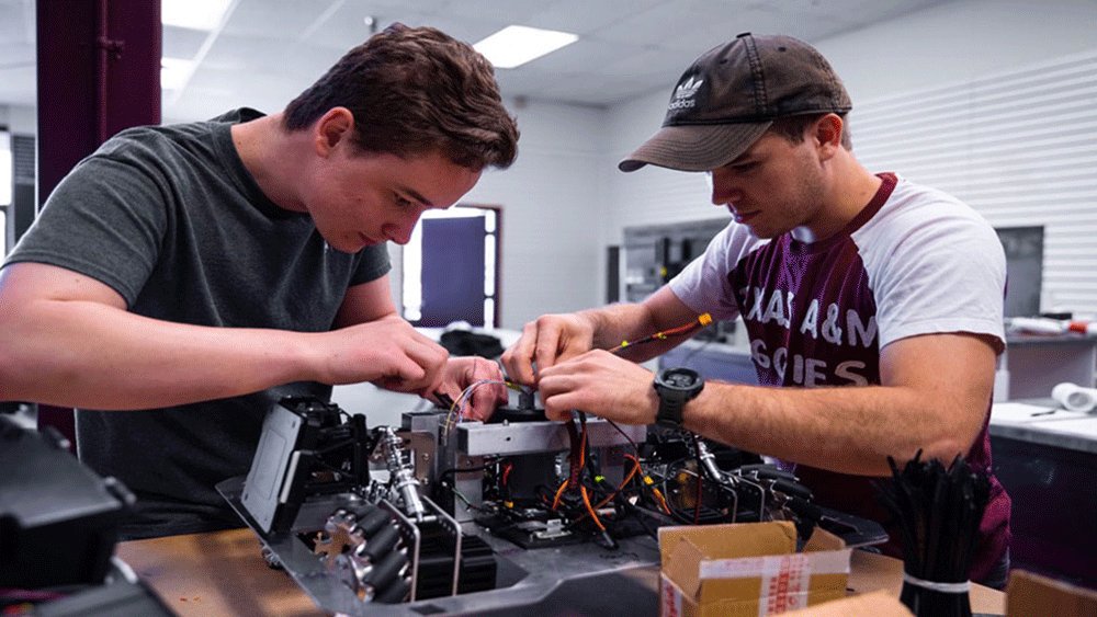 TAMUEngineering's tweet photo. Texas A&amp;M will be hosting RoboMaster North America, a strategic robotics competition founded by @DJIGlobal, from June 25-27. The RoboMaster competition will be streamed online, is open to the public at the Memorial Student Center, in Room 2300! Read more: https://t.co/Z2XQFKFdAf https://t.co/oZb3bNMX9D