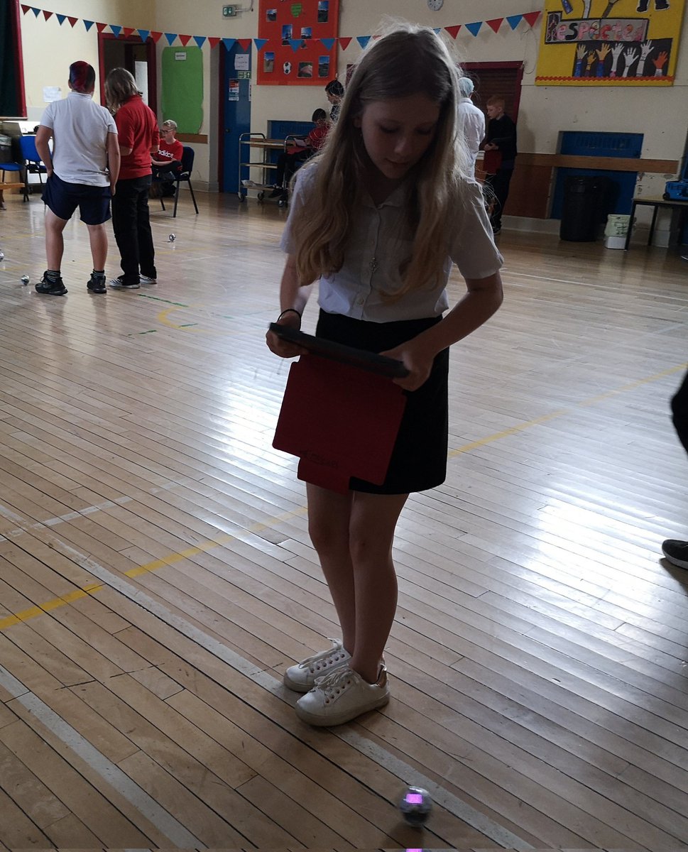 Philiphaughcs's tweet photo. P6/7 had so much fun with the Sphero BOLTs this morning. Thank you Ali for joining us and showing us some new challenges! We are excited to work with the Spheros again and we are glad we found the missing 2 🙈😂! @inspireSBC https://t.co/xIjb3cs8PK