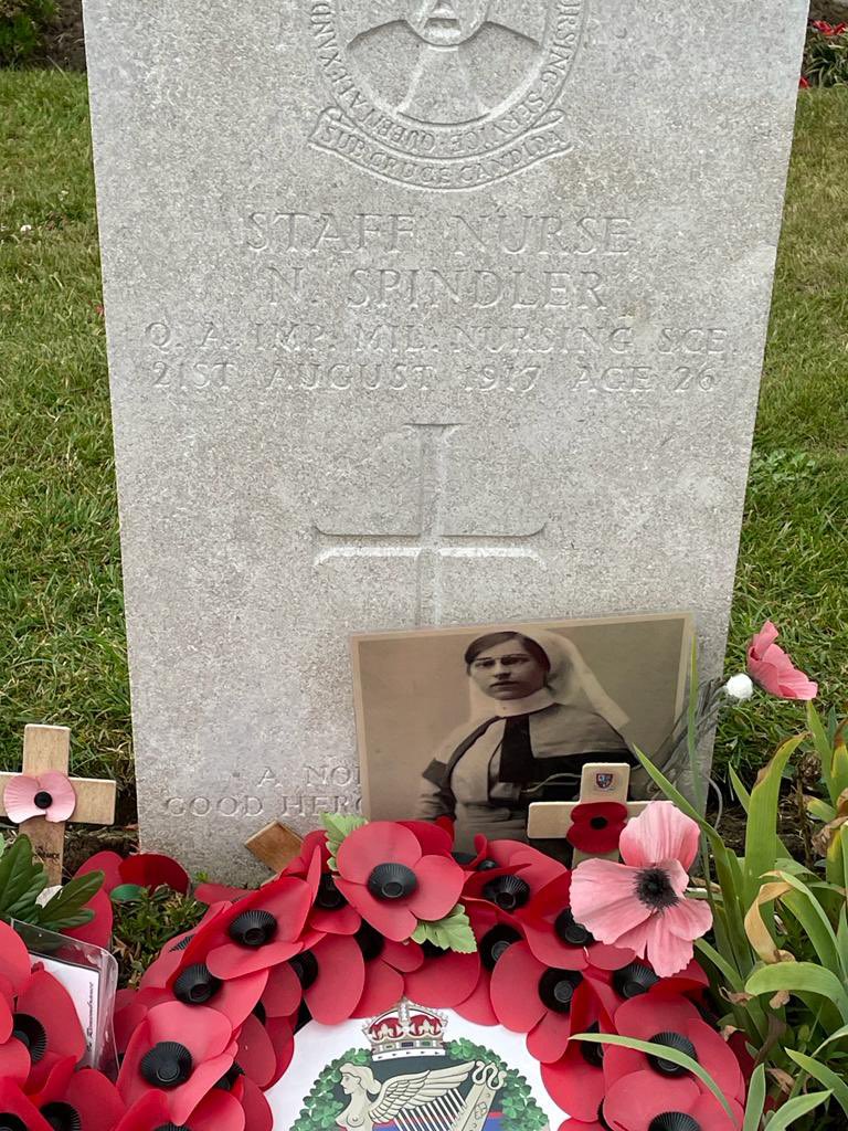 brixhamcollege's tweet photo. @brixhamcollege first stop on the battlefields trip https://t.co/WbCXWNv0Ob