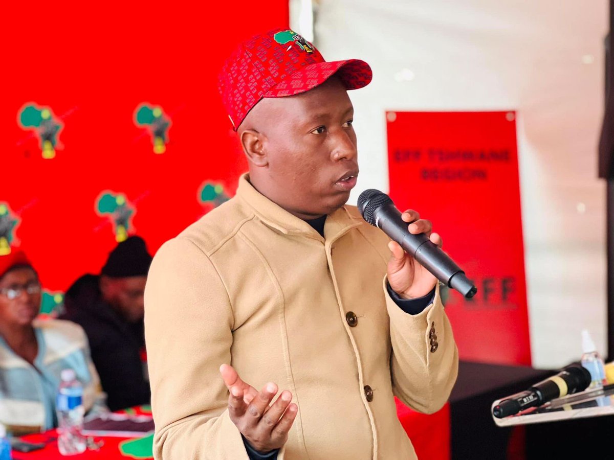 Mandla shikwambana the president of the EFFSC .fighters loves you and you are us  #EFFVhembe #Sizophumelela #EFFLimpopo <a href="/Shikwambanaman1/">Shikwambanamandla</a>