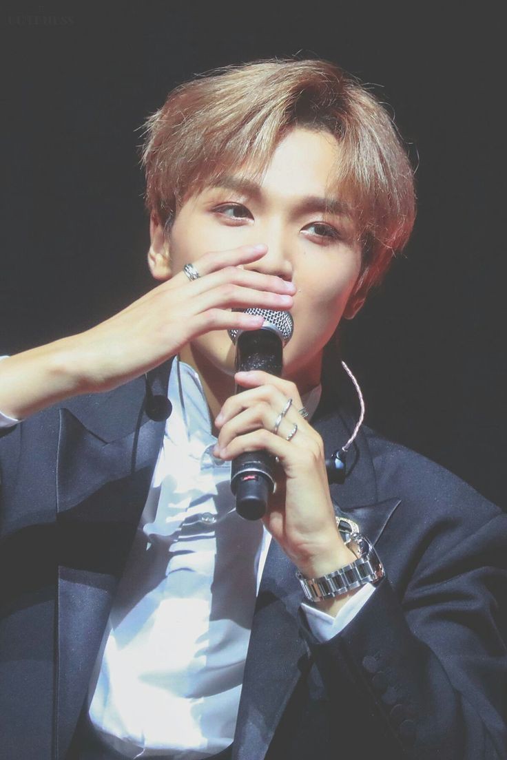 <a href="/Hyunbjae/">HJ.</a> <a href="/gfahyeon/">Gahyeonie. 🦊</a> Rakiel memasang muka paling menyedihkan "wah terharu sekali saya mendengar teman-teman telah menyampaikan kata-kata mutiaranya" rakiel menatap sekeliling  "oke-oke selanjutnya kita akan mendengarkan sepatah dua kata dari pemeran utama kita malam hari ini. Silahkan kak <a href="/cyfleily/">IT'S TIME TO GO HOME</a> "