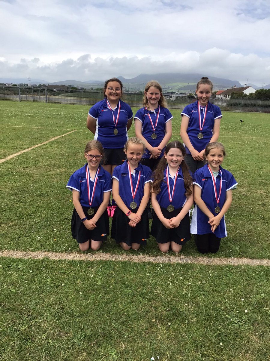 AnnalongPrimary's tweet photo. Brilliant day at Kilkeel PS hockey tournament. Boys won with many fabulous goals scored. Girls were quarter finalists and showed great skill and determination.Both teams made their school very proud! https://t.co/nGN8R0ukht