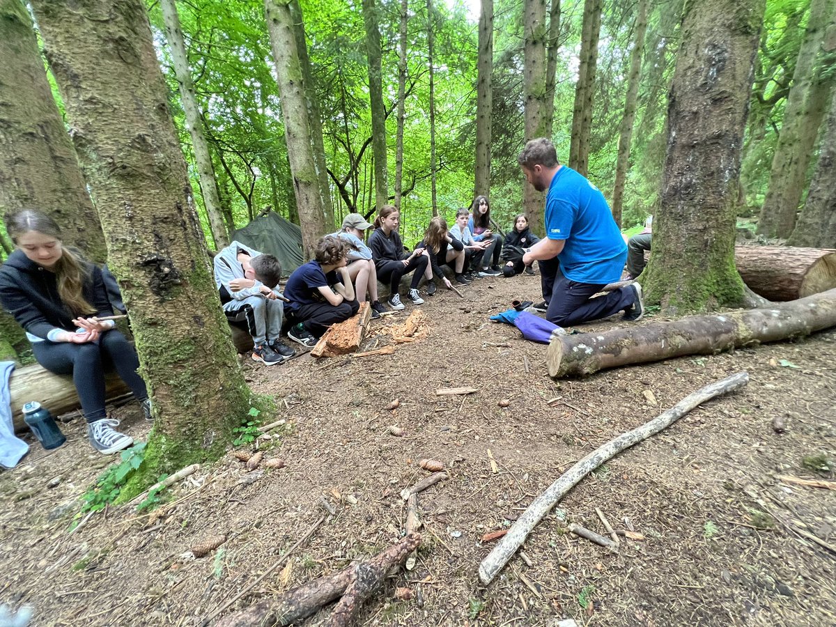 MrsMclean9's tweet photo. Group 1 Survivor #aspirebelieveachieve #schoolcamp @NewtongrangePS https://t.co/HyVALxbgTJ