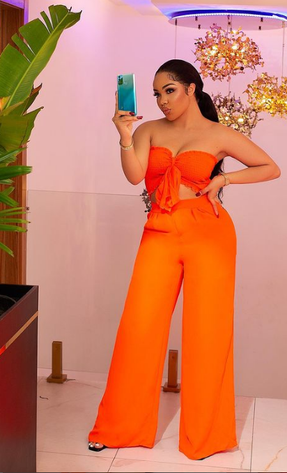 nengi_royals's tweet photo. Enjoy better gist with your itel smartphone.
When are you getting yours?π
Queen Of Guinness
Shop At Itel
Own Shoes By Flora
#ShopSBF
#NengiRebeccaHampson https://t.co/yr7B7aWbDp