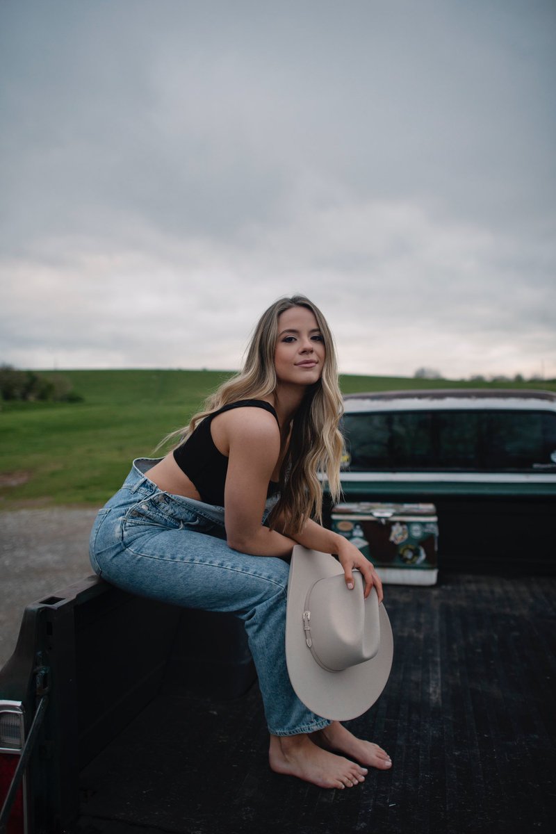 It’s hard to believe that in 1 week I will be getting married ❤️ “Till The Wheels Fall Off” is out now and perfectly sums up how I am feeling ffm.to/ttwfo.OTW #countrymusic #lovesongs <a href="/theknot/">The Knot</a>