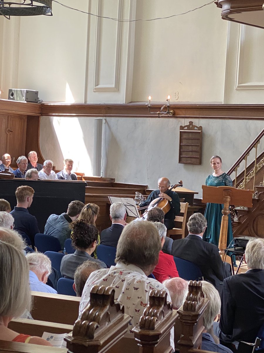 Van afscheid naar afscheid, vandaag van de prominente audioloog Jan de Laat, met een muzikaal programma! ⁦<a href="/LUMC_Leiden/">LUMC Leiden</a>⁩ #Diepenbrock