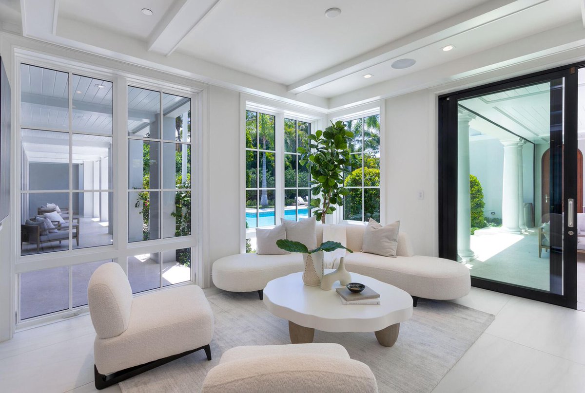 PascalLiguori's tweet photo. The epitome of South Florida living, this ~18,906 total-square-foot coastal contemporary estate brims with elegant classical components. 

📍 344 N Ocean Blvd, Delray Beach | $19,950,000

This incredible residence could be yours! Contact us: 561.789.8300
https://t.co/PWdf2skAjx https://t.co/SoIU0uyM8s