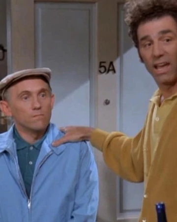 Qeelin's tweet photo. @ShimermanArmin Watching through @SeinfeldTV  again and I completely forgot about Stan the caddy. So great, lol. https://t.co/5BUw6kKhsn