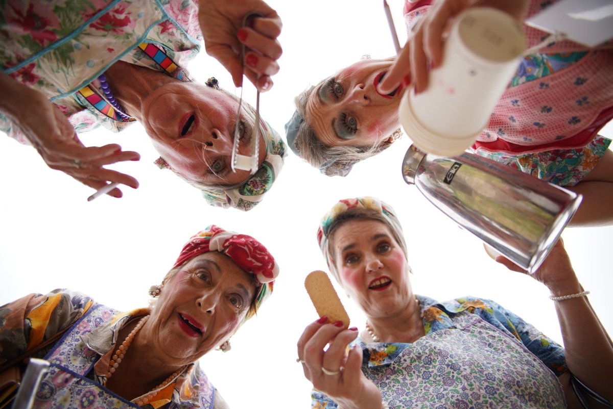 T.W.A
Straight outta Pilton

#TeaLadiesOnTour
#VintageBeauty
#OldSkool
#Classic
#Glastonbury2022