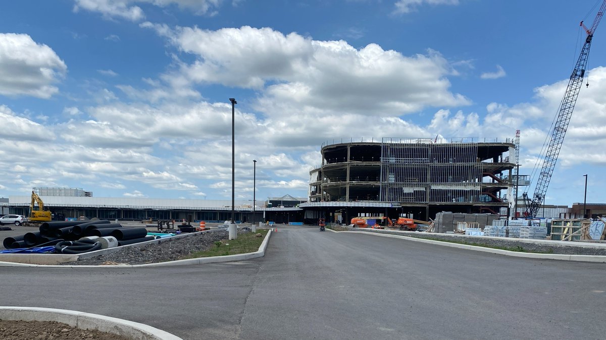UR Medicine (@ur_med) on Twitter photo What a difference a year makes. June 24 is the one-year anniversary of the #UROrtho Center ground breaking at <a href="/MallMarketplace/">The Marketplace Mall</a>.
A transformation for our community and its healthcare.
➡️ bit.ly/UROrthoCenter. What a difference a year makes. June 24 is the one-year anniversary of the #UROrtho Center ground breaking at <a href="/MallMarketplace/">The Marketplace Mall</a>.
A transformation for our community and its healthcare.
➡️ bit.ly/UROrthoCenter.