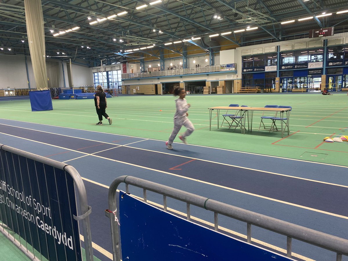 MSPSMissBogue's tweet photo. What a brilliant sports day! Well done to all of class 11! https://t.co/6pJgUHahbU