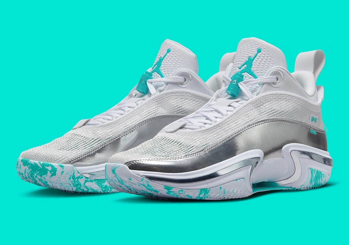 basshu2_com's tweet photo. Air Jordan 36 Low "Guo Ailun"
☑️AJ36のローカットモデルにメタリックシルバーのデザイン登場
🗓️海外2022年発売予定です。国内発売の際はお知らせします。
⠀
📸sneakernews
⠀
#バッシュ #新作バッシュ #スニーカー #新作スニーカー #nike #sneaker
#Jordan #jordan36 https://t.co/TzvJwVmVr5