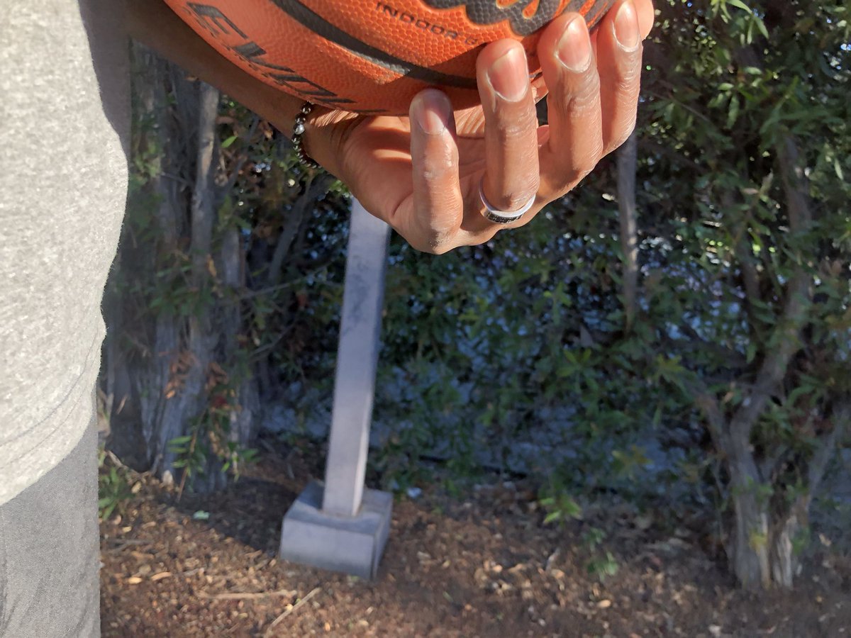 NormanACoulter's tweet photo. Walk #5
It’s a challenge to not dismiss the #walkinbeauty. There’s always something “more important to do”. But…Piercing sunbeams yesterday, putting up jumpers at the park, wife’s company… #Leadself https://t.co/PZKhjwrSWh