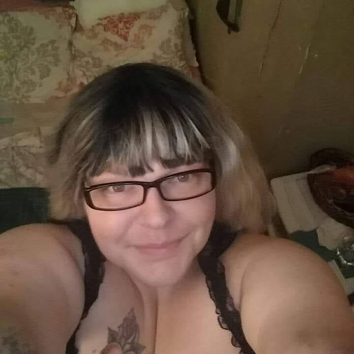 MsBigBooty1987’s pics and videos