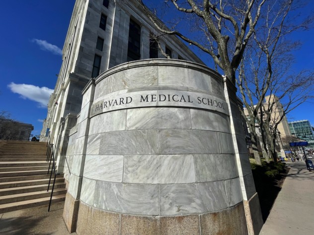 “Scientists are not very good at PR. We do science. They’re quite non-overlapping skill sets.” harvardmagazine.com/2022/06/public… #healthliteracy #pandemic #healthmessaging #patientengagement