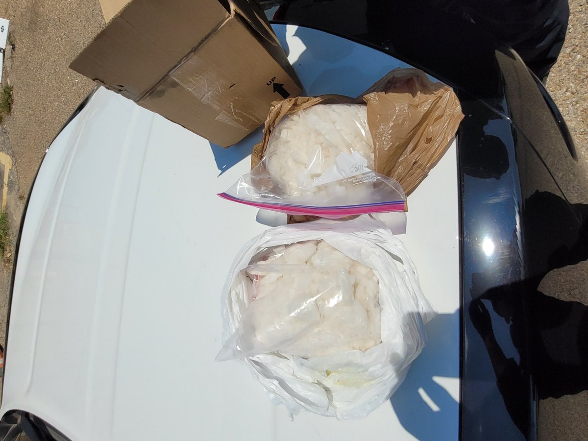 Gang Unit Enforcement made a significant traffic stop making an arrest and confiscating over 3 kilos of methamphetamines #keepingBigDsafe