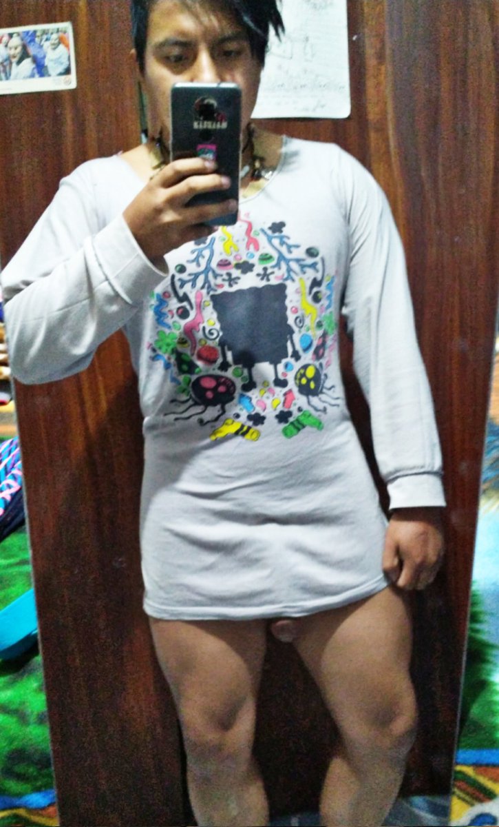 Despertar tarde pero como energía 😊 con mi pijama de Bob esponja 😁 jejeje