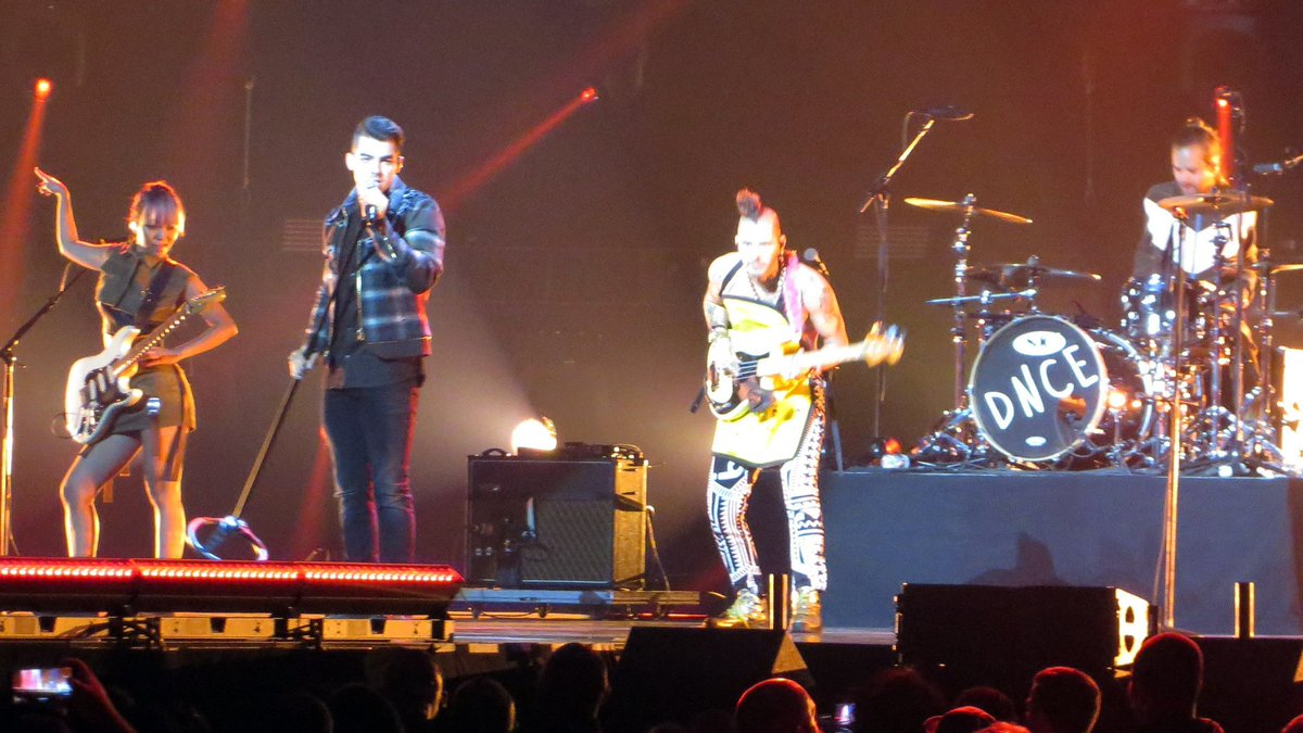 tascena's tweet photo. DNCE at Tidal X concert, Barclays Center 2016 #DNCE #JoeJonas #JinJooLee #JackLawless #TidalX #TidalX1015 https://t.co/EnVcSszGWM